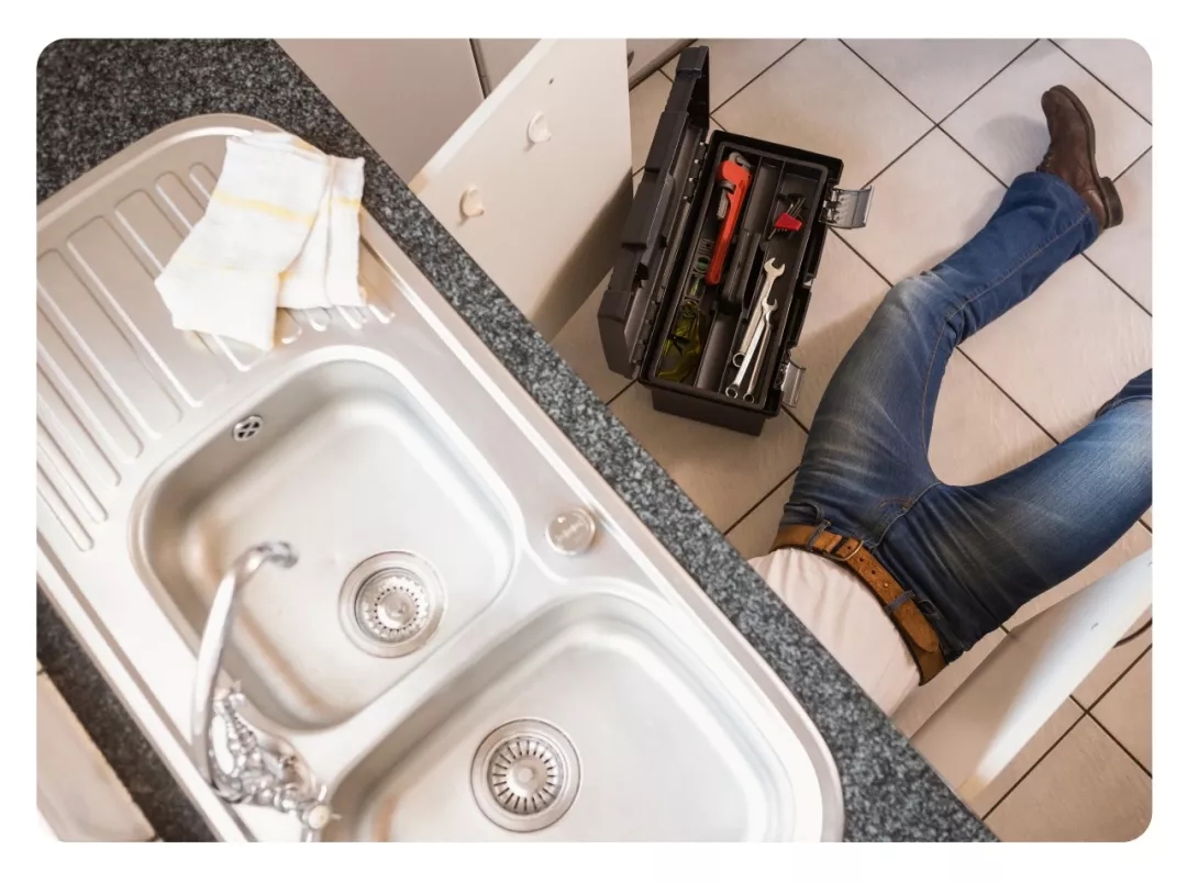 廚房下水道總是堵塞怎么辦？英利浦食物垃圾處理器幫您輕松搞定